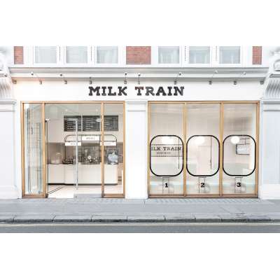 Thiết kế quán trà sữa Milk Train